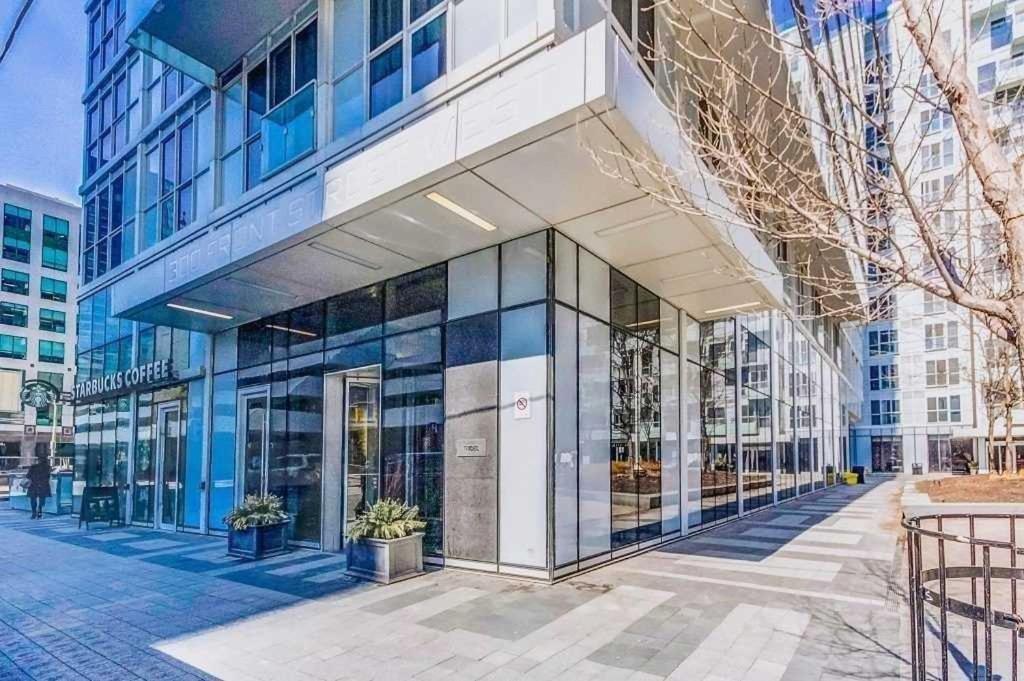 Front Street Suites トロント エクステリア 写真